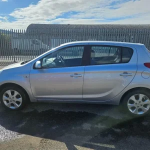 2011 Hyundai i20 1.2 Comfort Silver - Image 8
