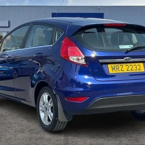 2017 Ford Fiesta 1.5 TDCi Zetec with nav, Bluetooth, heated mirrors - Image 2