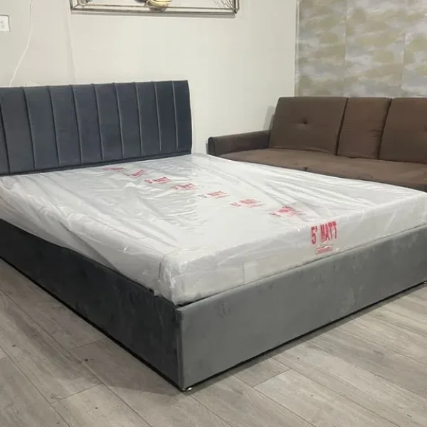 4ft6 Bed with Good Quality Mattress