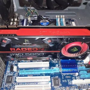 Old XFX Radeon HD 5850 1GB graphics card - Image 5