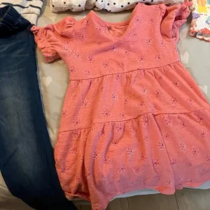 Girls 5 to 6 years clothes - Image 2