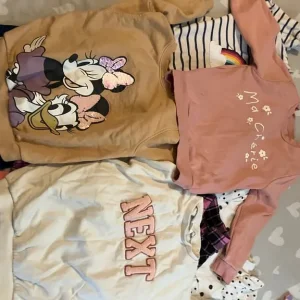 Girls 5 to 6 years clothes - Image 5