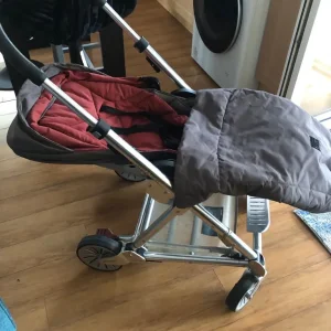 Mamas and Papas Urbo pushchair - Image 5