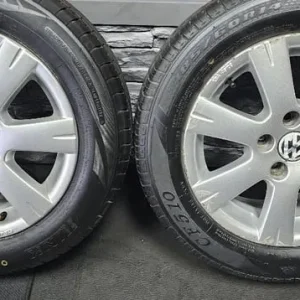 VW Polo Fox 14-inch alloy wheels and tyres - Image 2