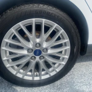 Ford Focus Zetec 2014 - Image 4