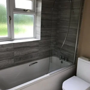 3 bed detached house with conservatory and garden - Image 2
