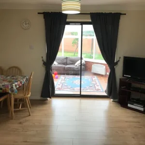3 bed detached house with conservatory and garden - Image 7