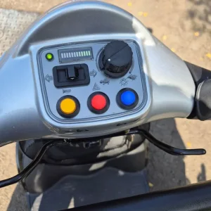 Kymco mobility scooter - Image 3