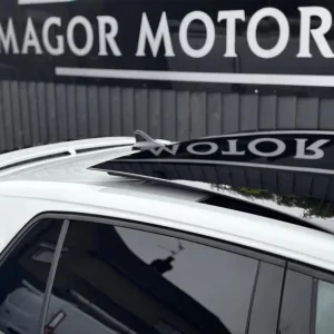 2024 Volkswagen Golf GTI Clubsport 2.0 TSI DSG - Image 4