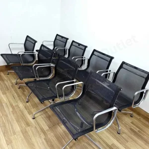 Vitra EA 108 all mesh meeting chair - Image 7