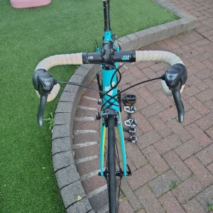 Womens Cube Axial WLS CSL RACE Road Racing Bike - Image 3