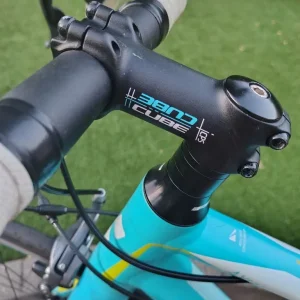 Womens Cube Axial WLS CSL RACE Road Racing Bike - Image 8