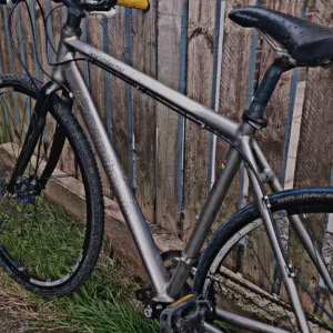 Boardman pro roadbike