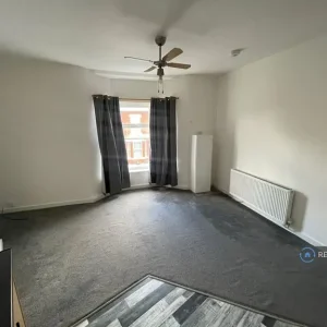 3 bedroom flat in Queen Street, Haslington, Winterley - Image 7