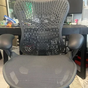 Herman Miller Mirra 2 ergonomic office chair 2023 - Image 4