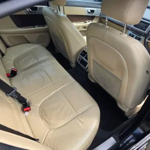 2013 jaguar xf luxury automatic 2.2 turbo diesel - Image 8