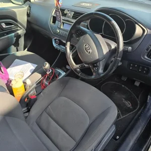 2013 Kia Rio Hatchback Manual - Image 6