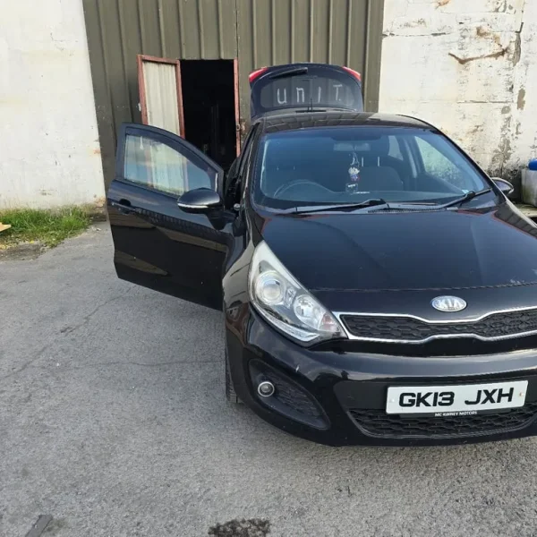 2013 Kia Rio Hatchback Manual