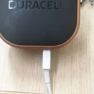 Duracell plug for mobile charger - Image 2