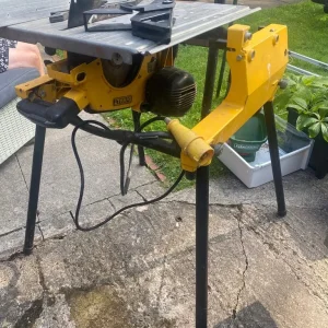 Dewalt table power saw 115V - Image 3