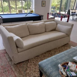 Sofa with washable covers - Image 2