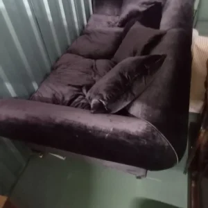 Large velvet sofa - Image 2