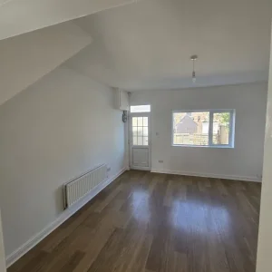 3 Bed House DL14 Aberaeron Near Train Station | COMPANY LET ALLOWED - Image 5