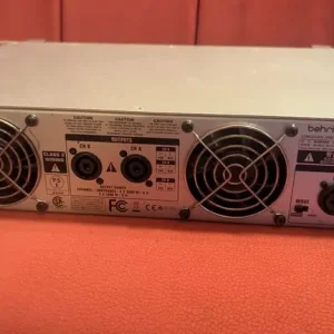 Behringer Inuke NU6000 Power Amplifier - Image 2