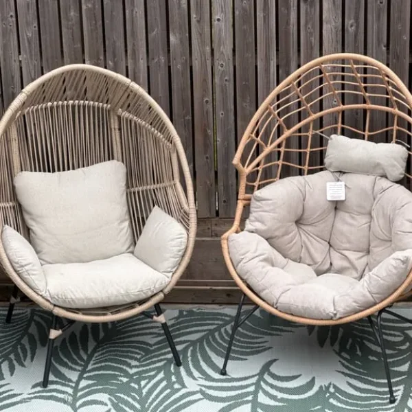 Egg chair garden