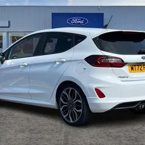 2023 Ford Fiesta ST-LINE X - Image 2
