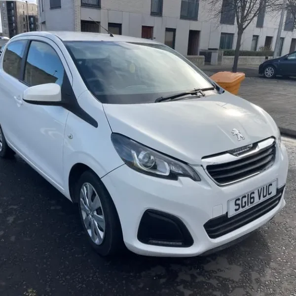 Peugeot 108 1.0L 5-door hatchback 2016 manual