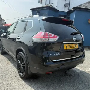 2016 Nissan X-Trail DCI TEKNA STYLE EDITION Estate Diesel Manual - Image 4