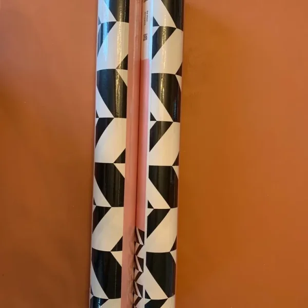 Bau in the Haus Monochrome Wallpaper – 2 rolls