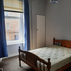 1 Bedroom Flat Prince Edward Street - Image 2