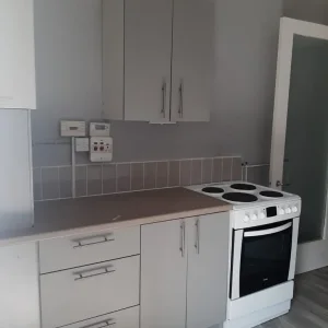 1 Bedroom Flat Prince Edward Street - Image 4