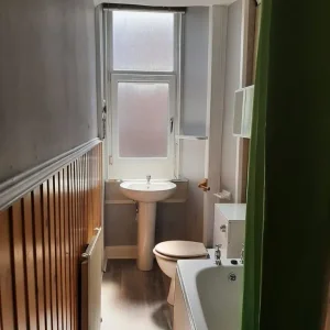 1 Bedroom Flat Prince Edward Street - Image 6