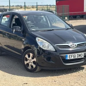 2011 Hyundai i20 1.2 Comfort 5-door hatchback - Image 2