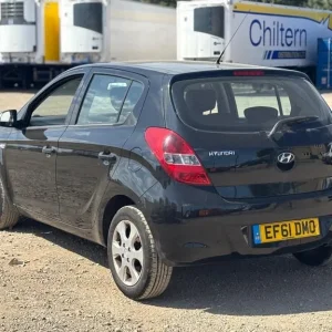 2011 Hyundai i20 1.2 Comfort 5-door hatchback - Image 5