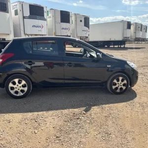 2011 Hyundai i20 1.2 Comfort 5-door hatchback - Image 8