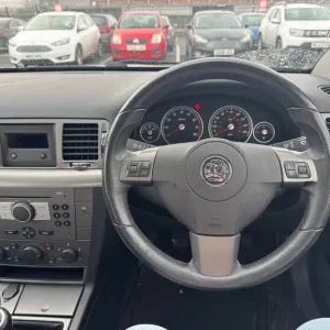 vauxhall vectra 2008 - Image 4