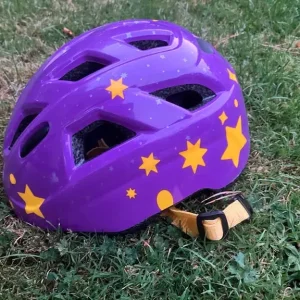 Child bike helmet - Image 2
