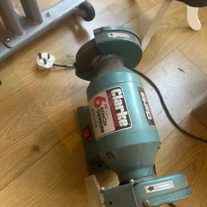Clarke metalworker bench grinder - Image 2
