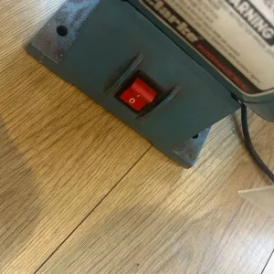 Clarke metalworker bench grinder - Image 5