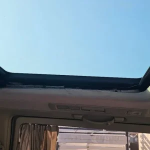 Nissan Elgrand 7 Seater Automatic - Image 8