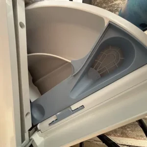 10kg Hotpoint washing machine 10 months old - Image 3