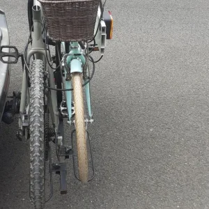 Cycle carrier with balloon tyres for mopeds, motorhomes etc