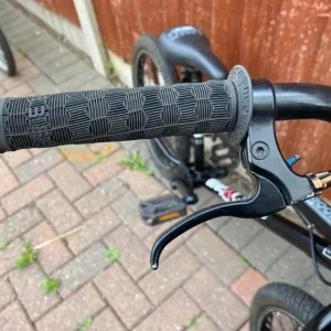 Mongoose R50 20" BMX Black Red - Image 5