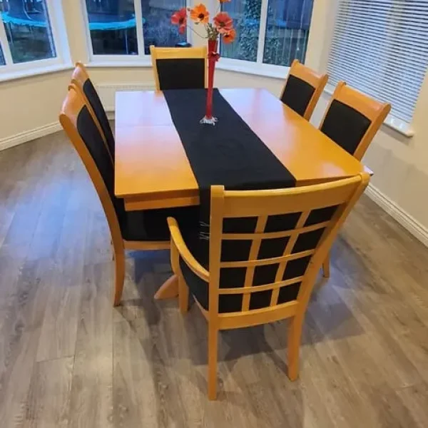 Solid beech dinner table with 6 chairs
