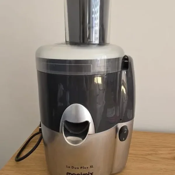Magimix juice maker