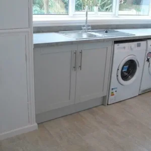 1 bedroom flat with office space in Radbourne Street, Askern, Sutton - Image 3